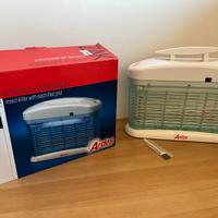 Zanzariera con griglia elettrica