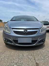 Opel corsa 1.2 gpl/benzina