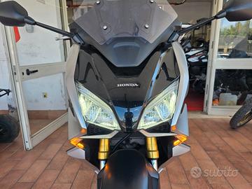 Honda Forza 750 SUPER PROMO