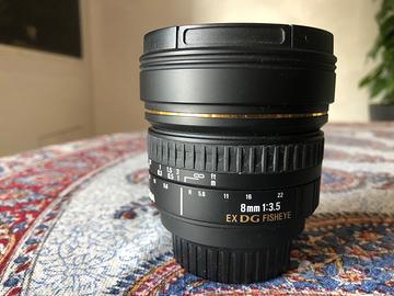 FISHEYE 8 MM 1.3.5 EX DG SIGMA
