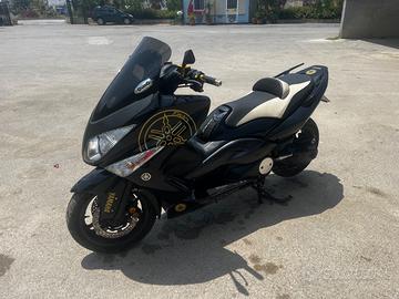 Yamaha T Max - 2010