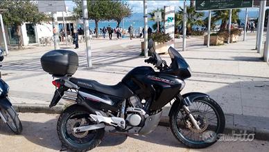 Honda Transalp 650  