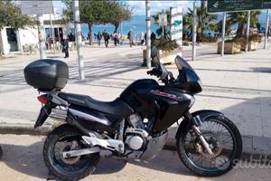 Honda Transalp 650  