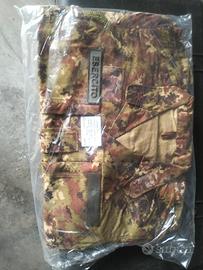 abbigliamento militare