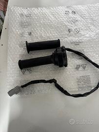 Comando gas ducati monster 821