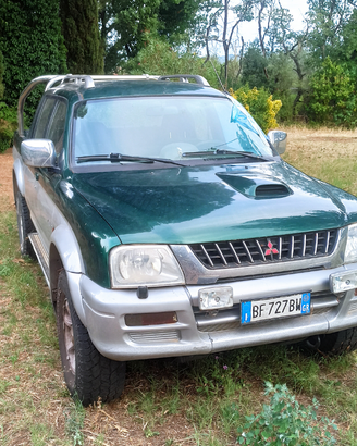 Mitsubishi l 200