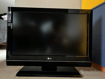 TV LG 32” HD DVTB