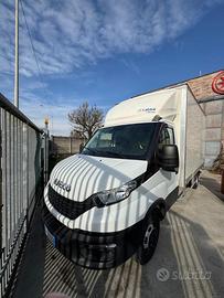 Veicolo commerciale cassonato iveco daily 35c16 eu