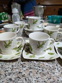 set tazzine con piattini 