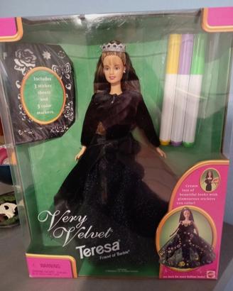 Teresa very velvet nel box -amica di Barbie