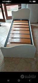 lettino con rete e cassetti