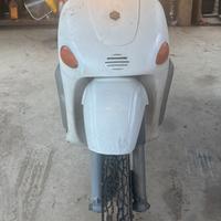 Liberty 50 4t 2012 tasto 4 frecce integrato