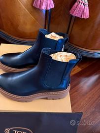 Stivaletti scarpe Tod’s neri