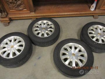 4 cerchi in lega Chrysler/Lancia da 16