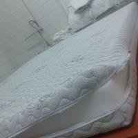 Materasso matrimoniale ortopedico senza molle