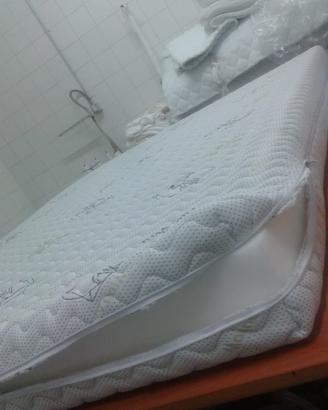 Materasso matrimoniale ortopedico senza molle