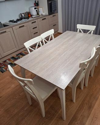 tavolo 180 cm allungabile a 260 con 6 sedie