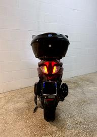 Beverly 350 sport turing i. e.