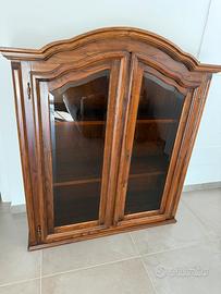 Vetrina in legno