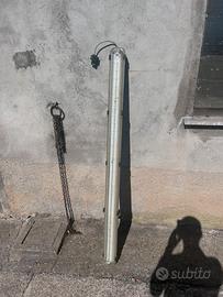 Lampade neon a plafoniera