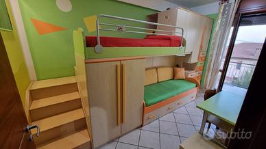 camera bimbi con soppalco  ideale per casa al mare