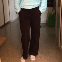 Pantaloni in velluto a coste da donna. Taglia 38.