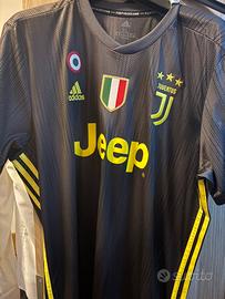 Terza maglia juve 2018/19 ronaldo, mai indossata
