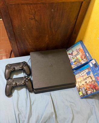 ps4 1TB+2controller+5 giochi