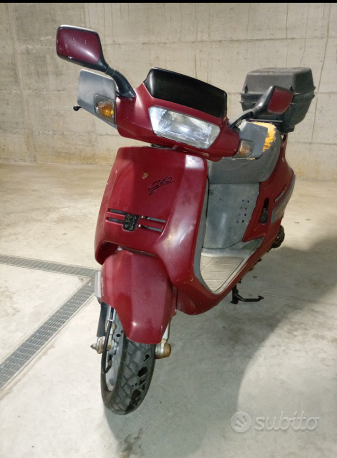 Peugeot Sv50 Scooter Peugeot Geo 50 Peugeot Sv 50 Vendita In Moto