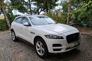 Jaguar F-Pace AWD  2000