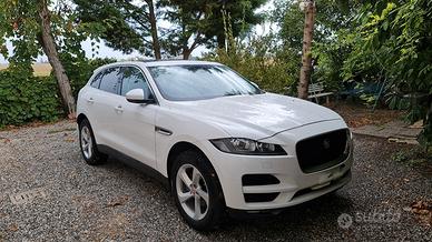 Jaguar F-Pace AWD  2000