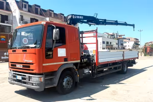 Iveco 120e18 gru e cas.fisso mt 6.50 gru 38 ql