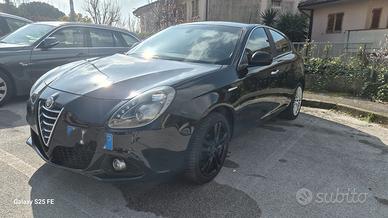Alfa romeo giulietta 1.4 GPL distinctive