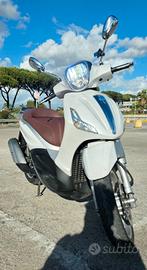 Beverly 300 ABS-ASR