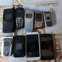 cellulari guasti per ricambi