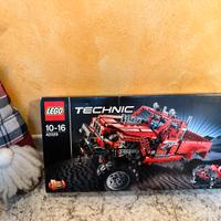 LEGO TECHNIC
