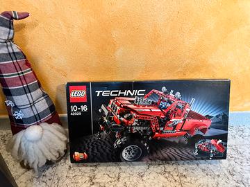 LEGO TECHNIC