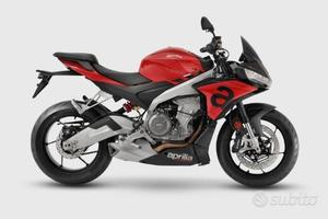 Aprilia Tuono 660