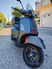 PIAGGIO VESPA GTS 300 