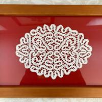 Vassoio fatto a mano in pizzo di Cantù