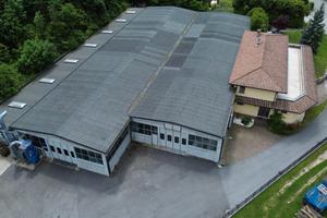 Capannone con annessa Villa