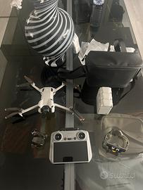 Drone DJI mini 4 pro fly more combo con RC-2