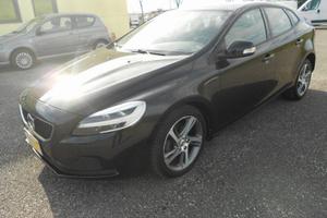 VOLVO V40 D2 KINETIC