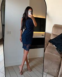 Abito midi in pizzo blu scuro