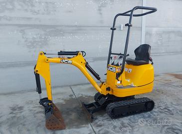 Mini escavatore JCB 8008 CTS con sole 350 ore 2020