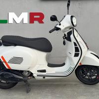 Vespa 300 GTS SUPER SPORT