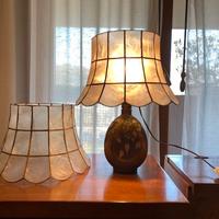 lampada con copri-lampada in madreperla