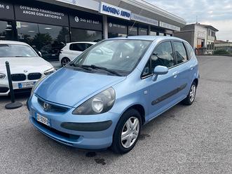 Honda jazz km usata in vendita