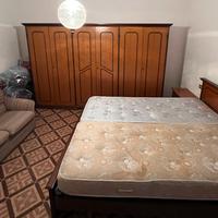 Camera da letto matrimoniale completa