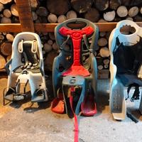 seggiolini bicicletta e casco 